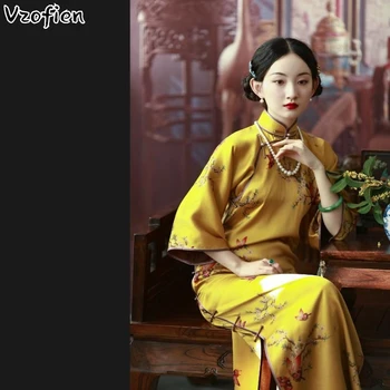 Qing Dynasty Cheongsam Dzeltena Gadījuma Tradicionālo Qipao Kleitu Elegants Apgriezts Piedurknēm Vēlāk Qing Stila Tang Uzvalks Puse Qipao