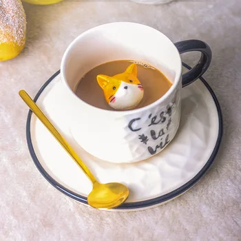 Radošā coffe tases komplekts tējas tases komplekti gudrs kaķis smieklīgi kausa keramikas krūzes tases un apakštases ķīnas porcelāna kafijas krūzes