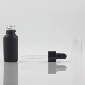 Spīdīga Melna ēteriskās eļļas pudeles iepakojuma 20ml stikla pudele ar pilinātāju skaidrs klp serumā