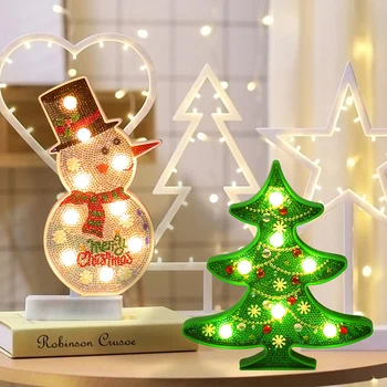 Ziemassvētku LED Gaismas Gudrs Ziemsvētki Koks Sniegavīrs Dimanta Krāsošana Nakts Gaisma DIY Rakstāmgalda Lampas Rotājumi Mājās, Birojs Guļamistaba
